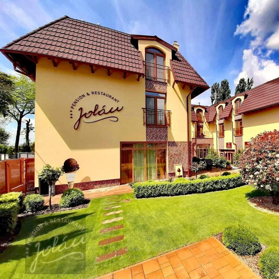 Jolan Pension & Restaurant Cicov Екстериор снимка