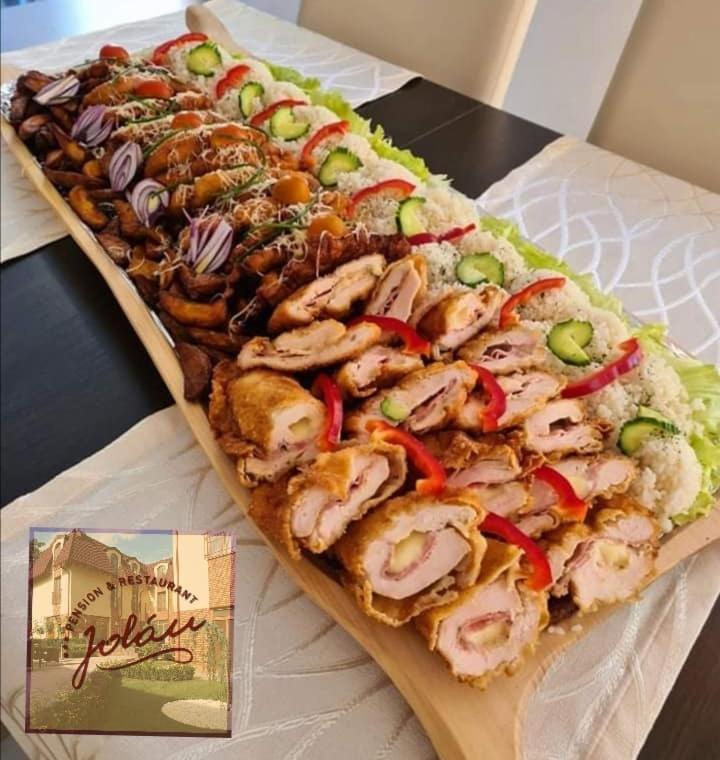 Jolan Pension & Restaurant Cicov Екстериор снимка