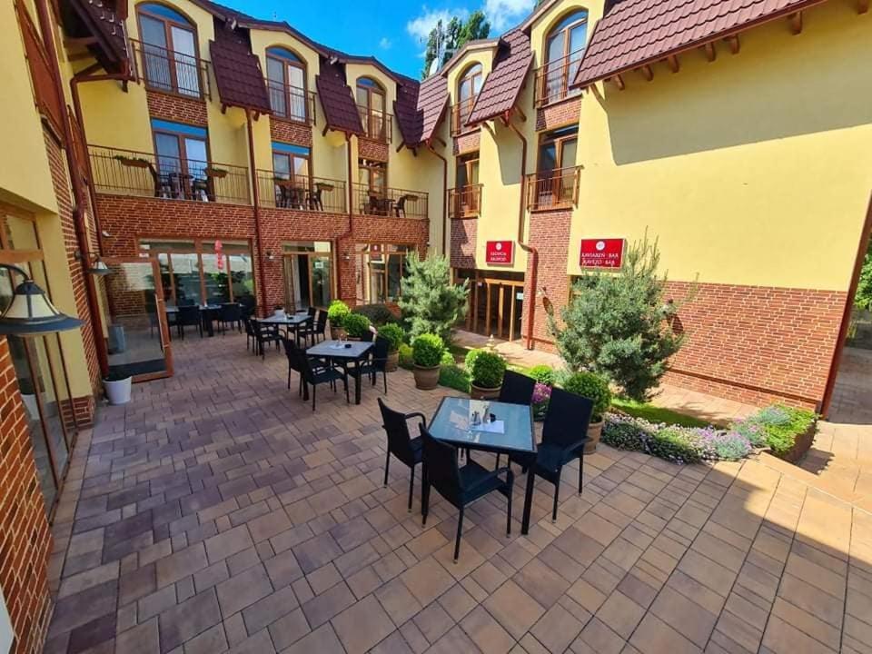 Jolan Pension & Restaurant Cicov Екстериор снимка